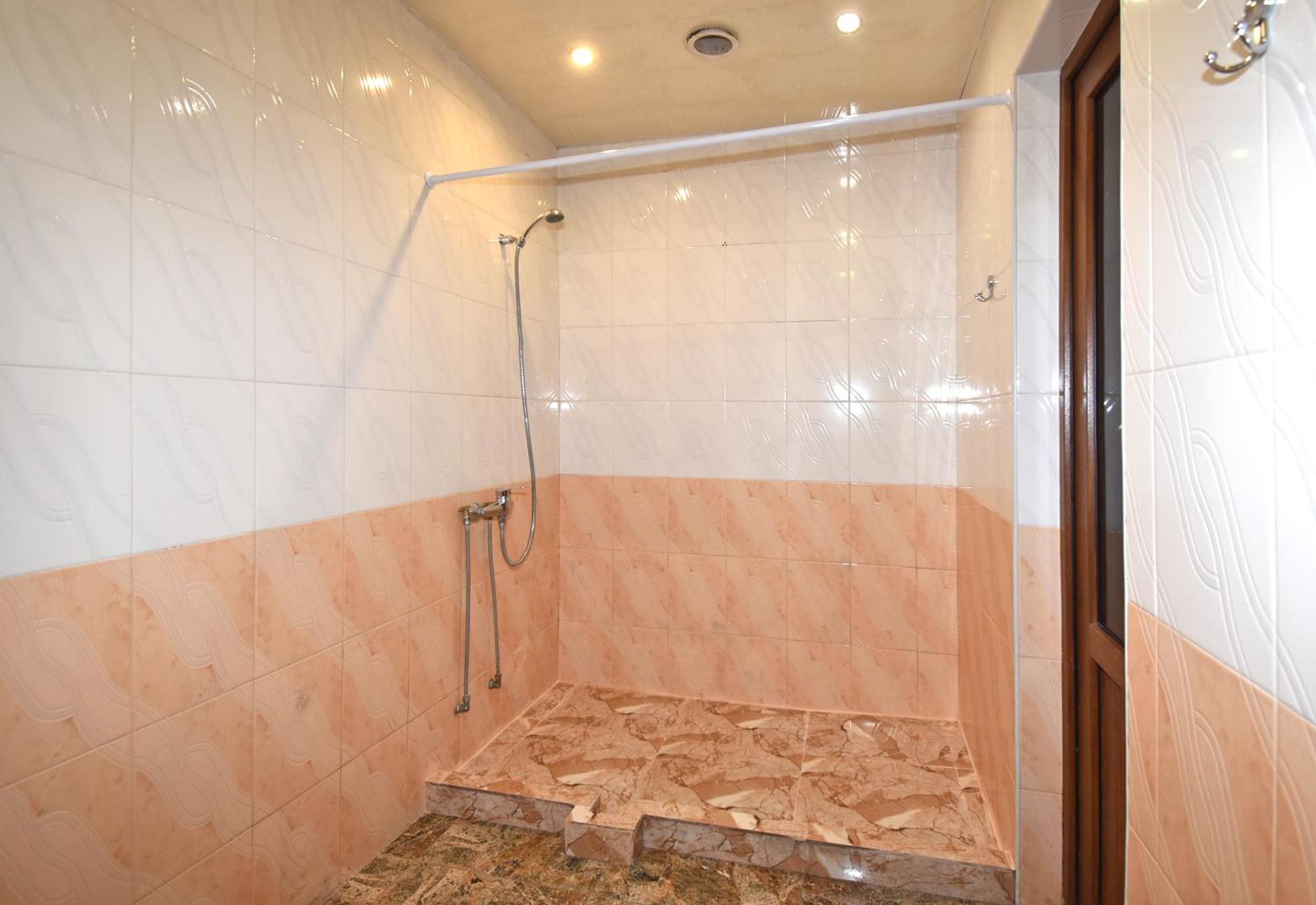 Armenak Apartment 5-Комнатная Erywań Zewnętrze zdjęcie