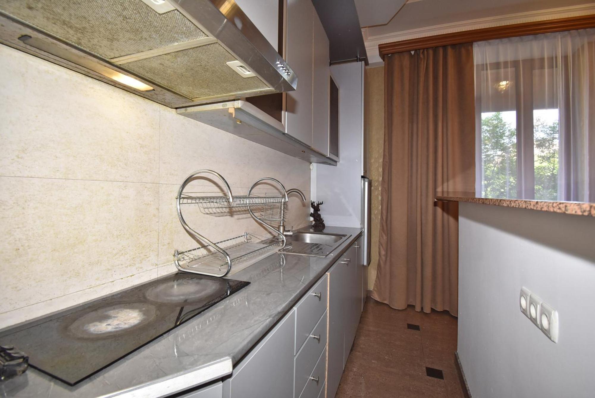 Armenak Apartment 5-Комнатная Erywań Zewnętrze zdjęcie